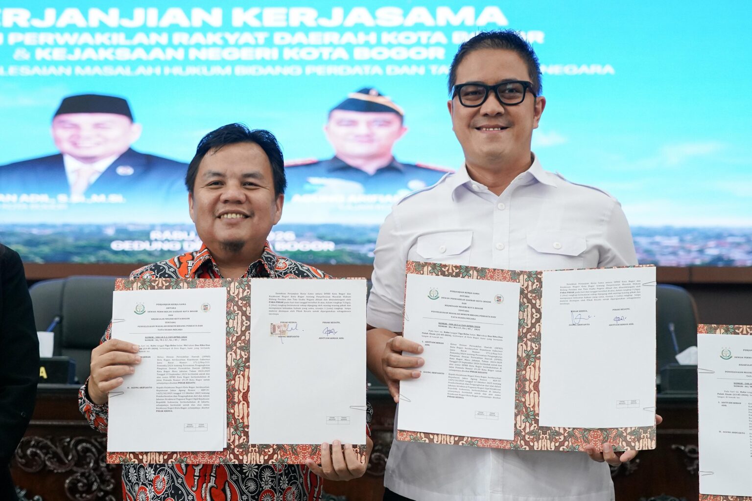 DPRD dan Kajari Kota Bogor Teken Kerjasama Bidang Perdata dan TUN “Perkuat Sinergi Hukum